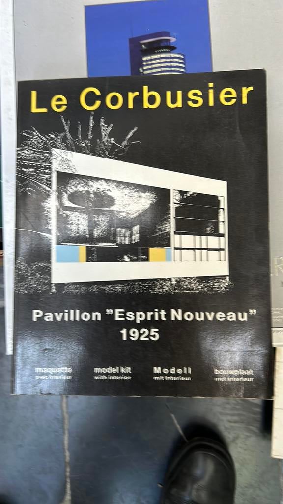 Bouwplaat corbusier, Ophalen, Zo goed als nieuw