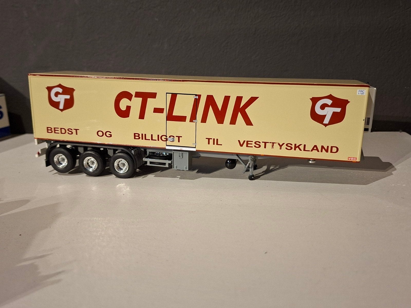 Tekno Nielsen koeloplegger, Hobby en Vrije tijd, Modelauto's | 1:50, Ophalen of Verzenden, Gebruikt, Bus of Vrachtwagen, Tekno