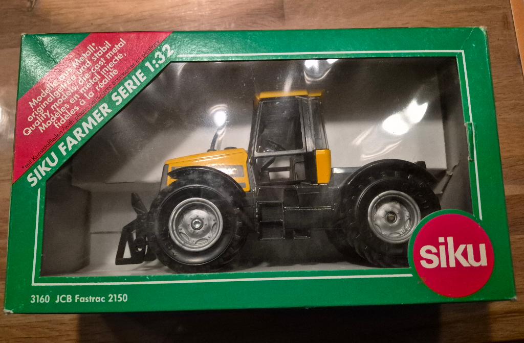 Siku Farmer JCB Fastrac 2150 - Serie 1:32, Ophalen of Verzenden, Nieuw, Tractor of Landbouw, SIKU