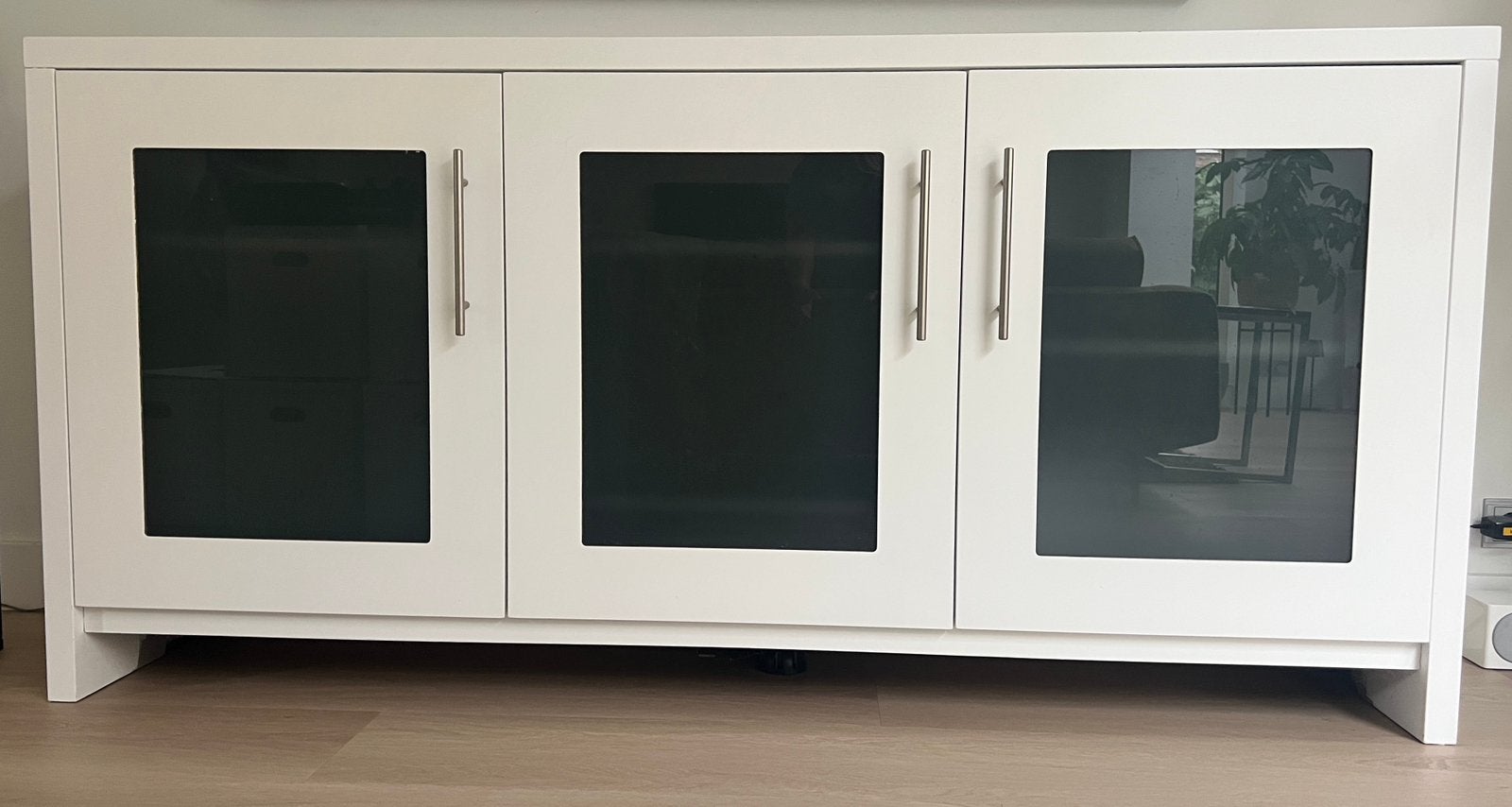 GRATIS dressoir met matglazen deurtjes, Ophalen, Met deur(en), 150 tot 200 cm, Zo goed als nieuw