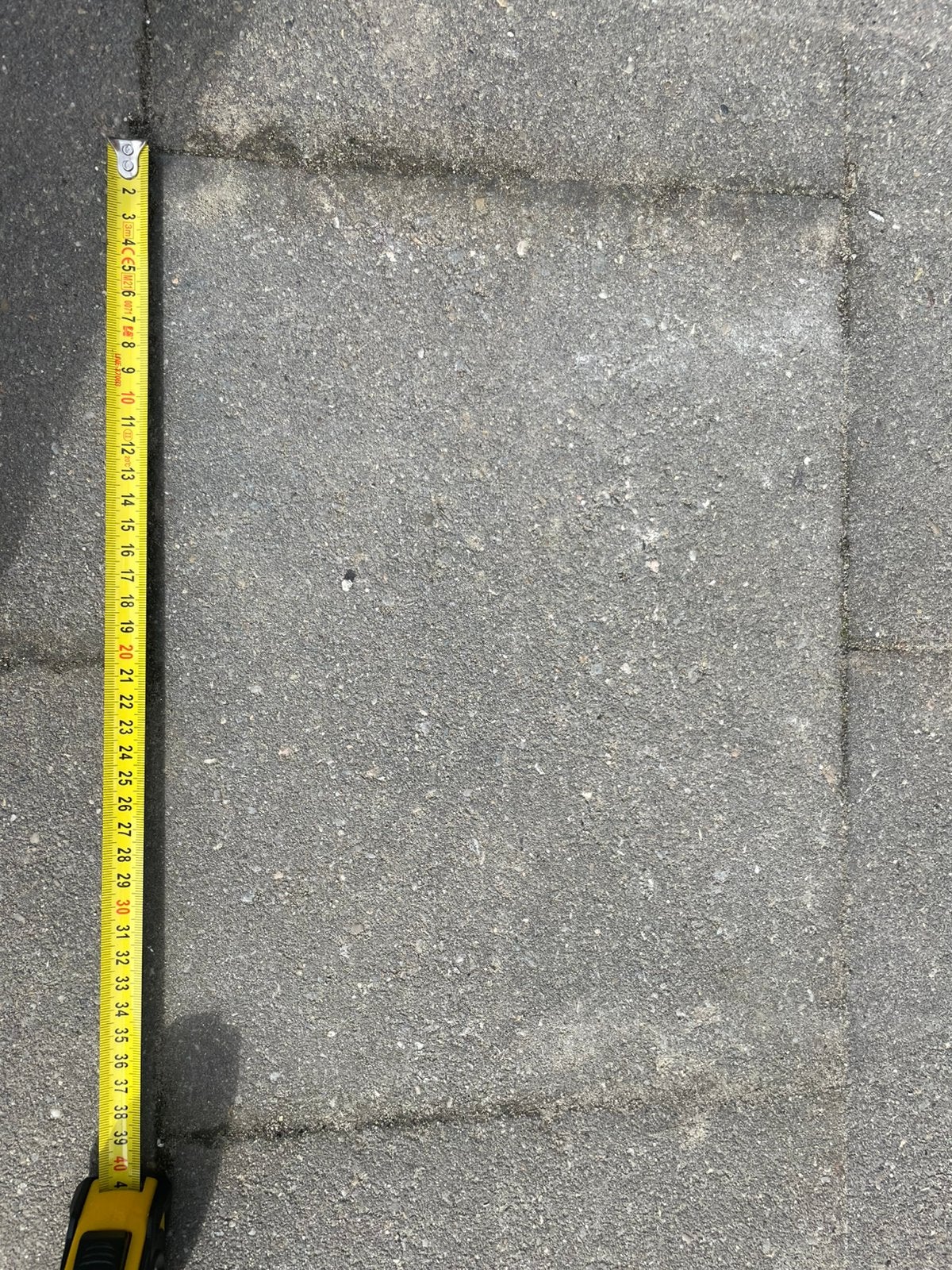 130 grijze tuintegels 40x30x6 cm - ZSM ophalen, Tuin en Terras, Ophalen of Verzenden, Gebruikt, Beton, Terrastegels