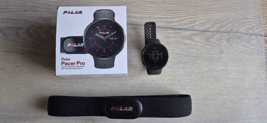 Polar Pacer Pro + hartslagband, Ophalen of Verzenden, Zo goed als nieuw, Waterdicht, Polar