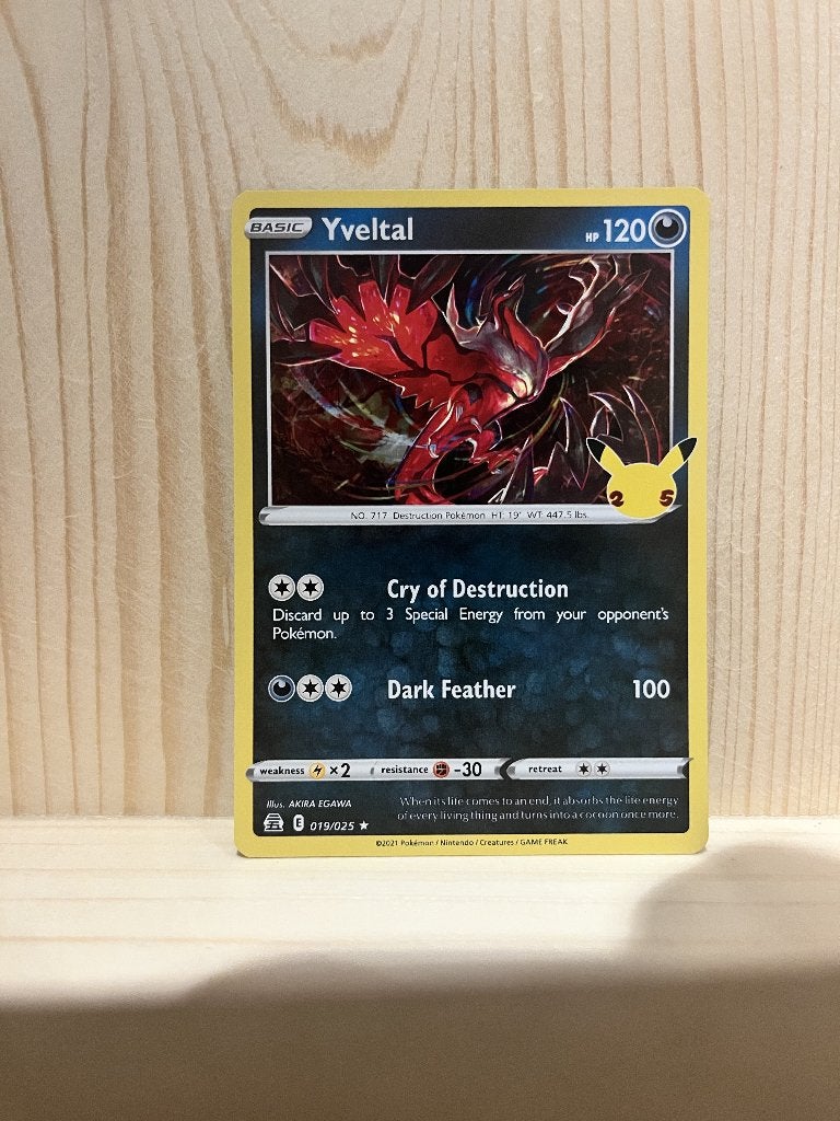 Yveltal #19 Pokemon Celebrations, Ophalen of Verzenden, Zo goed als nieuw, Losse kaart, Foil