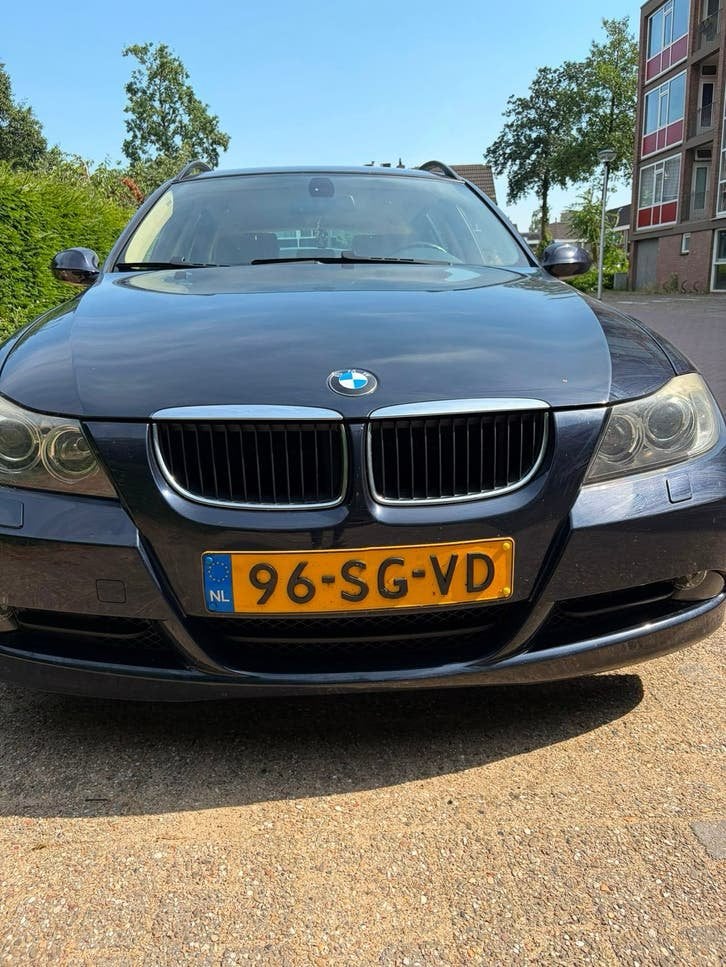 BMW 3-Serie 2.0 I 320 Touring 2006 Blauw, Auto's, 13 km/l, Achterwielaandrijving, 1995 cc, Beige