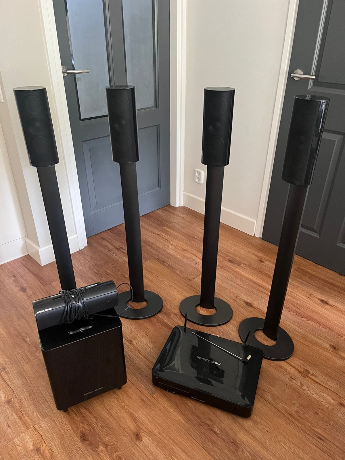 Harman Kardon Home Cinema set, 2.1-systeem, Blu-ray-speler, 70 watt of meer, Zo goed als nieuw
