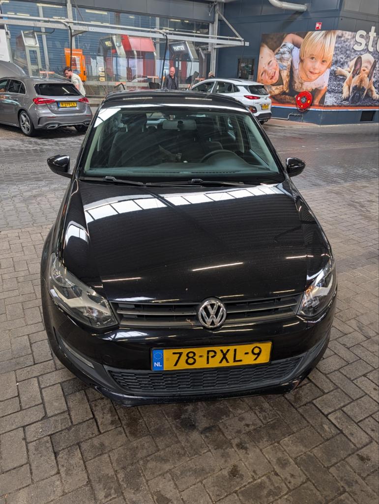Volkswagen Polo 1.4 16V FSI 63KW 2011 Zwart, Auto's, Volkswagen, Particulier, Polo, Benzine, C, Hatchback, Handgeschakeld, Origineel Nederlands