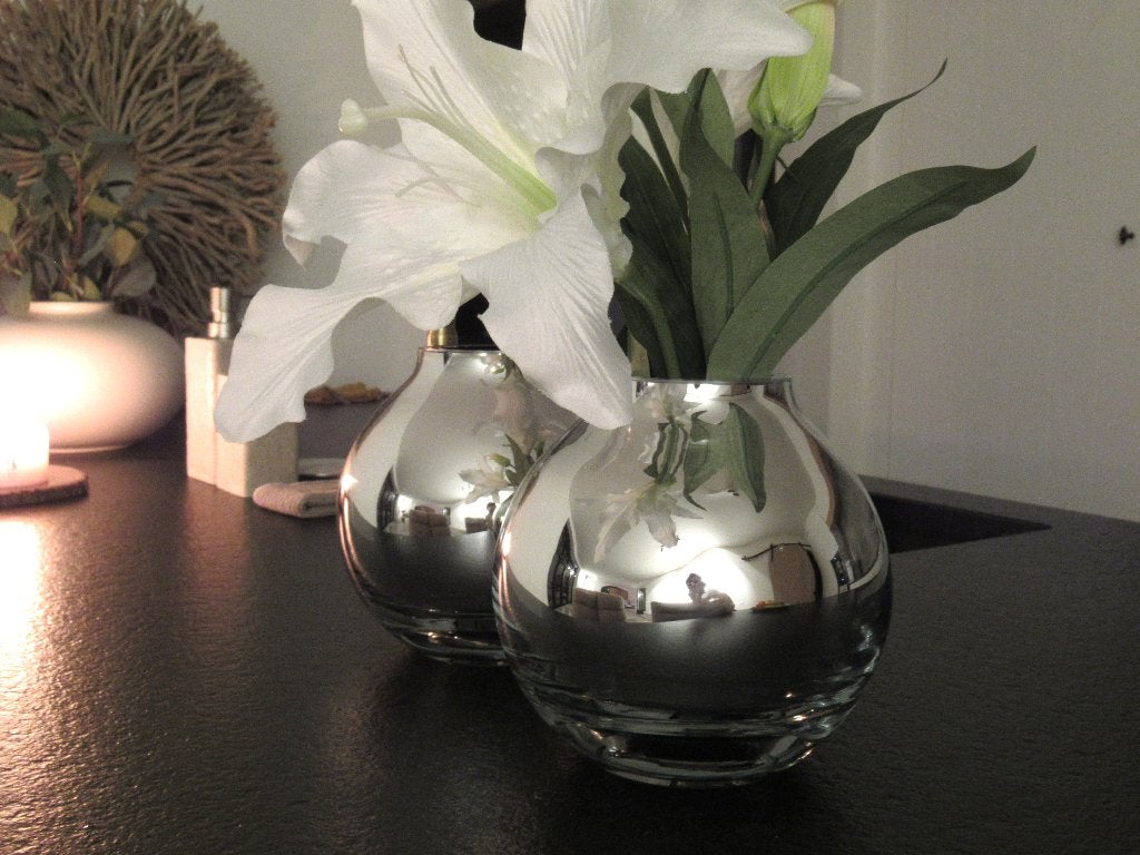Set spiegelvazen met bloemen van Menu & Qdo, Verzenden, Zilver, 18 cm, Glas