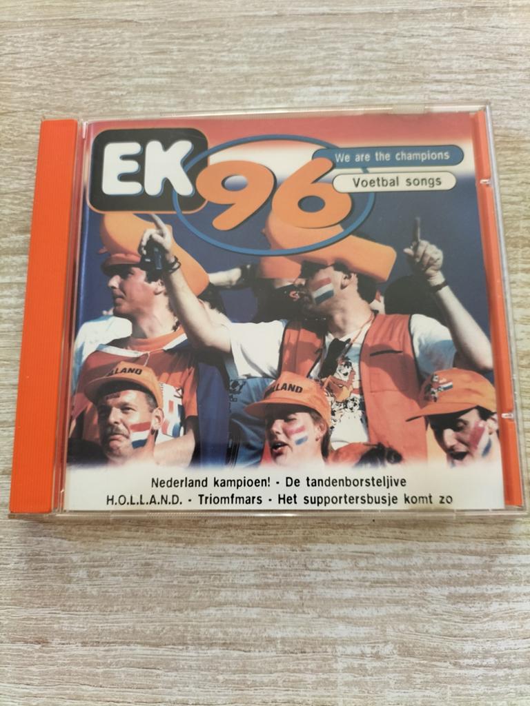 Ek 96 voetbal songs, Ophalen of Verzenden