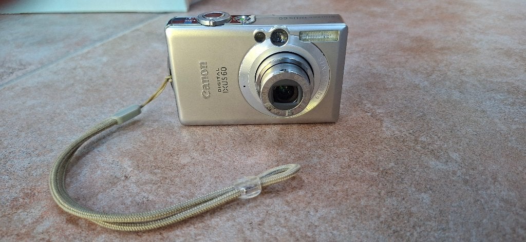 Canon Digital IXUS 60 compactcamera, Accu, Gebruikt, Canon, Ophalen of Verzenden