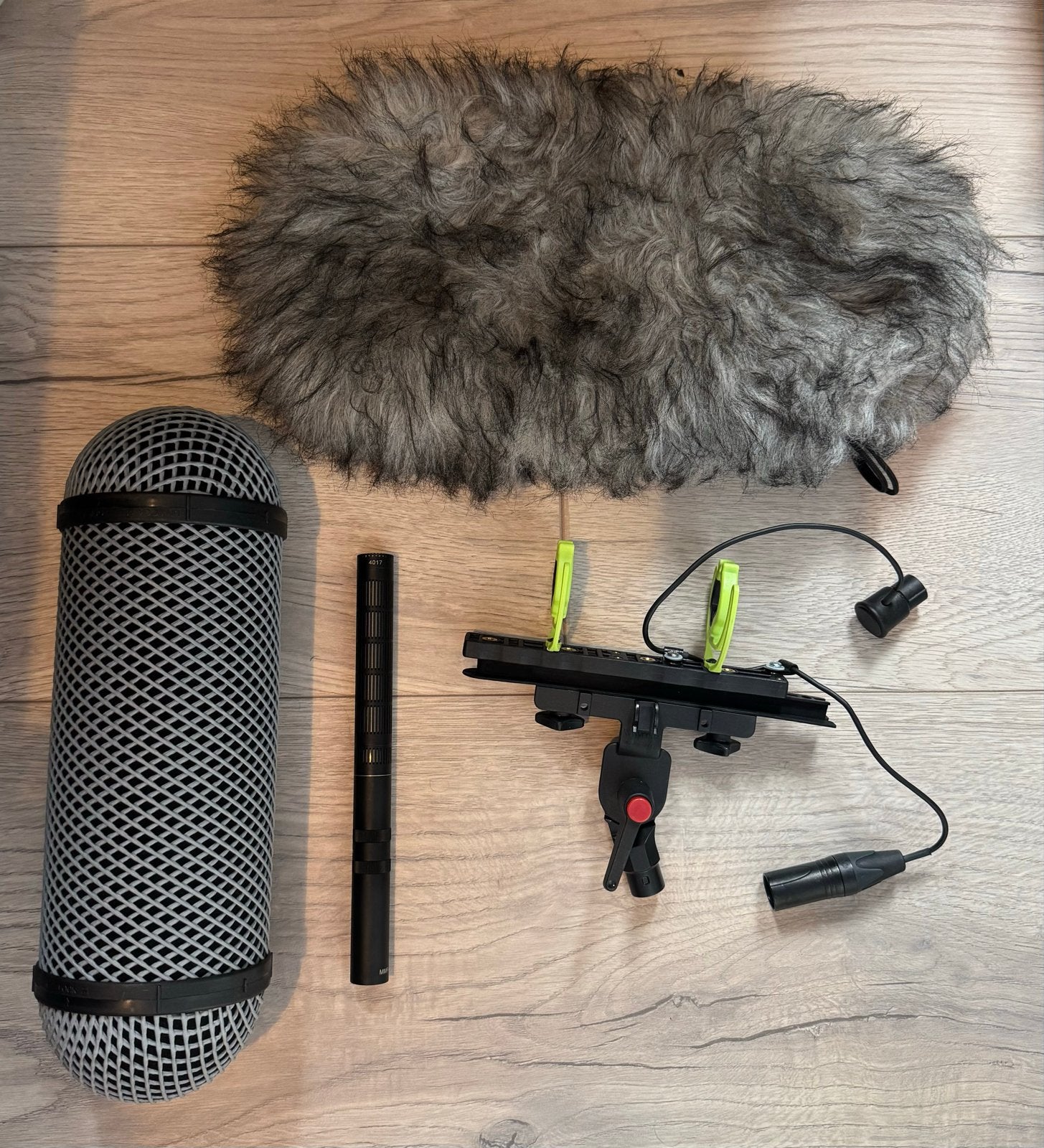 DPA 4017B Shotgun Microfoon met Windkap en Shockmount, Ophalen, Zo goed als nieuw