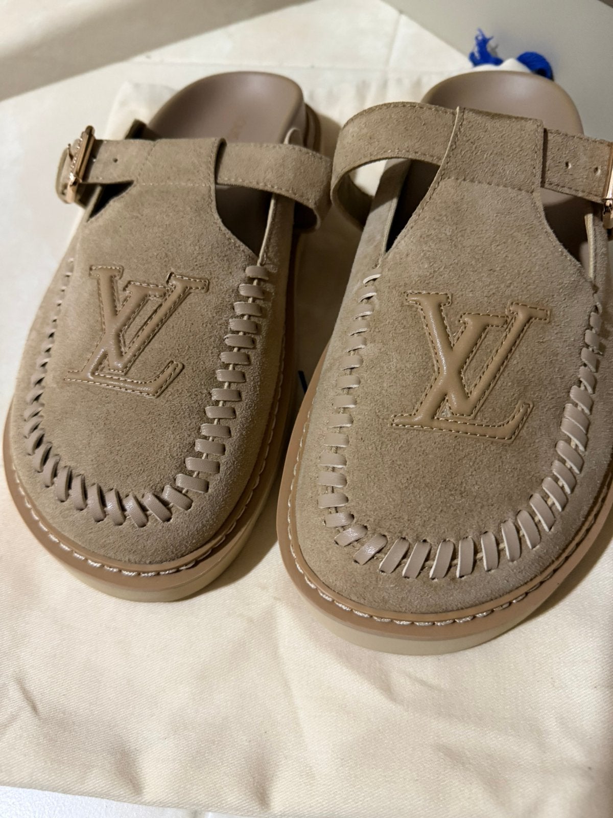 Lv sandalen maat 39, Meisje, Overige typen, Ophalen of Verzenden, Zo goed als nieuw