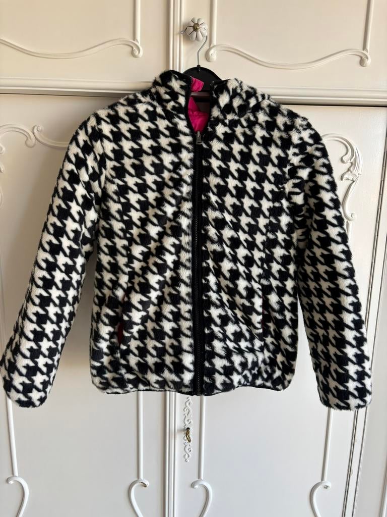 Nieuwstaat jas merk Vingino maat 152, Kinderen en Baby's, Kinderkleding | Maat 152, Ophalen of Verzenden, Zo goed als nieuw, Meisje