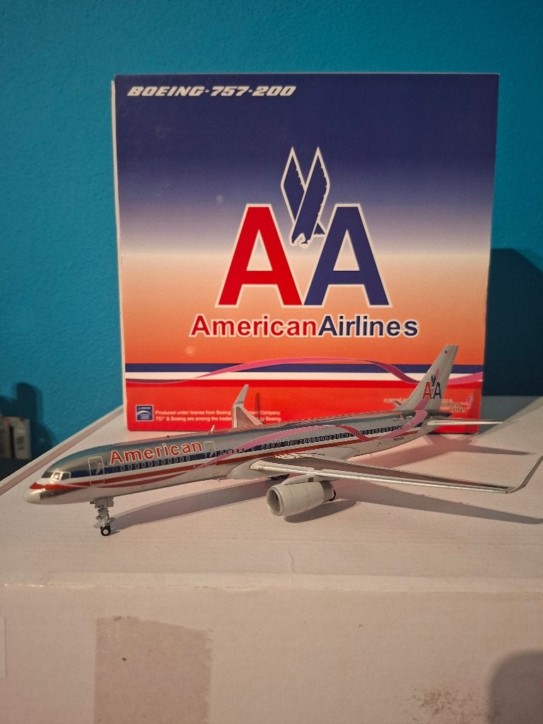 JC Wings 1:200 American Airlines 757-200 Pink Ribbon Livery, Ophalen of Verzenden, Nieuw, Schaalmodel