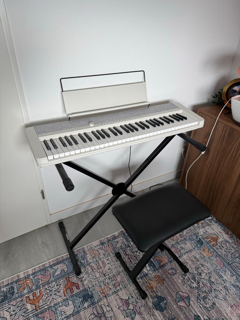 Casio CT-S1 WE Casiotone Keyboard Wit met Standaard en Kruk, Muziek en Instrumenten, Keyboards, Ophalen, Casio, 61 toetsen, Zo goed als nieuw