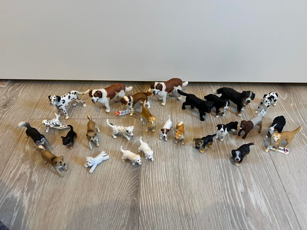 Schleich verzameling honden 26 stuks, Verzamelen, Dierenverzamelingen, Ophalen of Verzenden, Zo goed als nieuw, Hond of Kat, Beeldje of Figuurtje