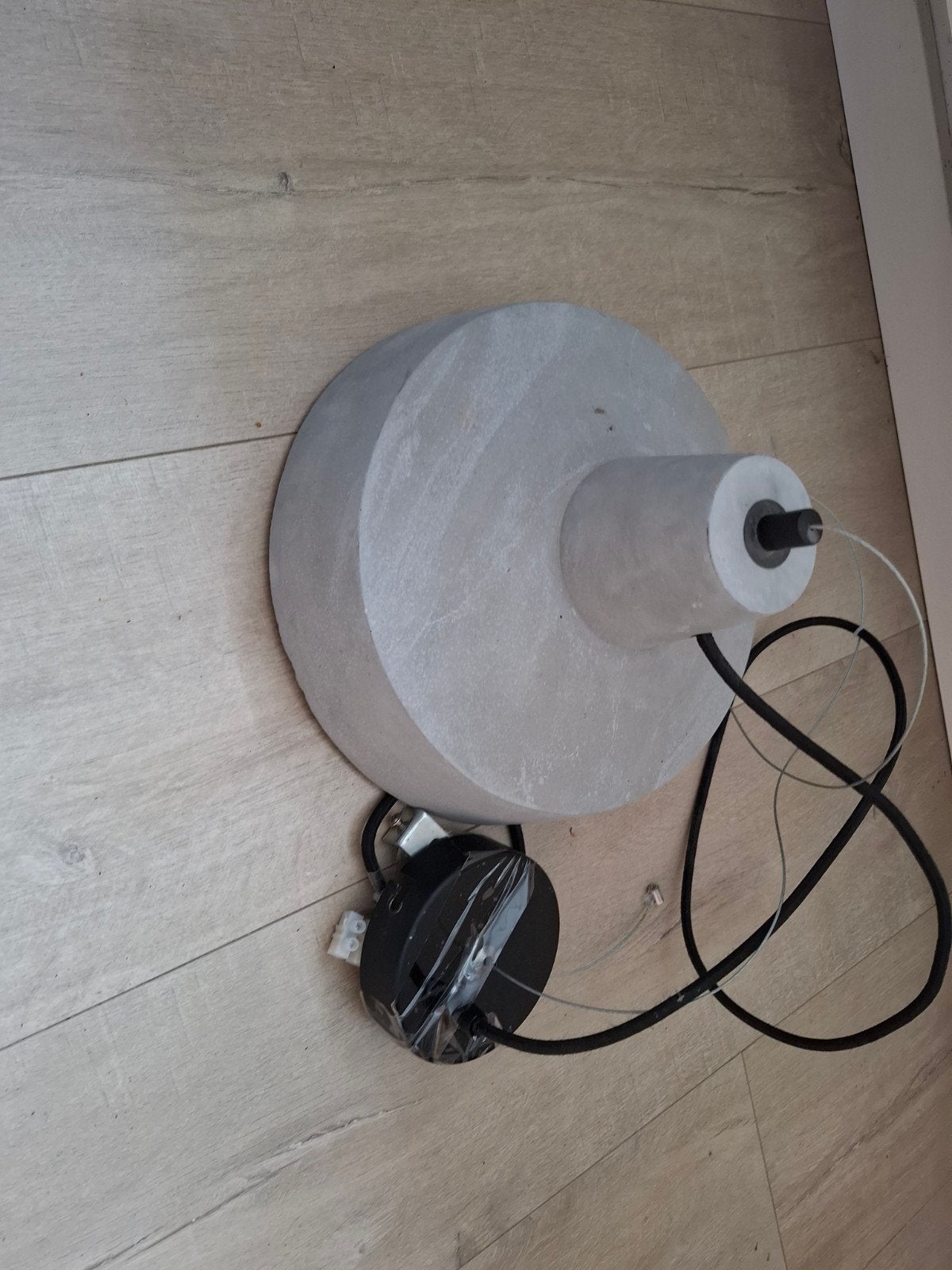 Industriële betonlook hanglamp - E27 fitting, Gebruikt, Industrieel, Modern, Steen/keramiek, E27 (groot)