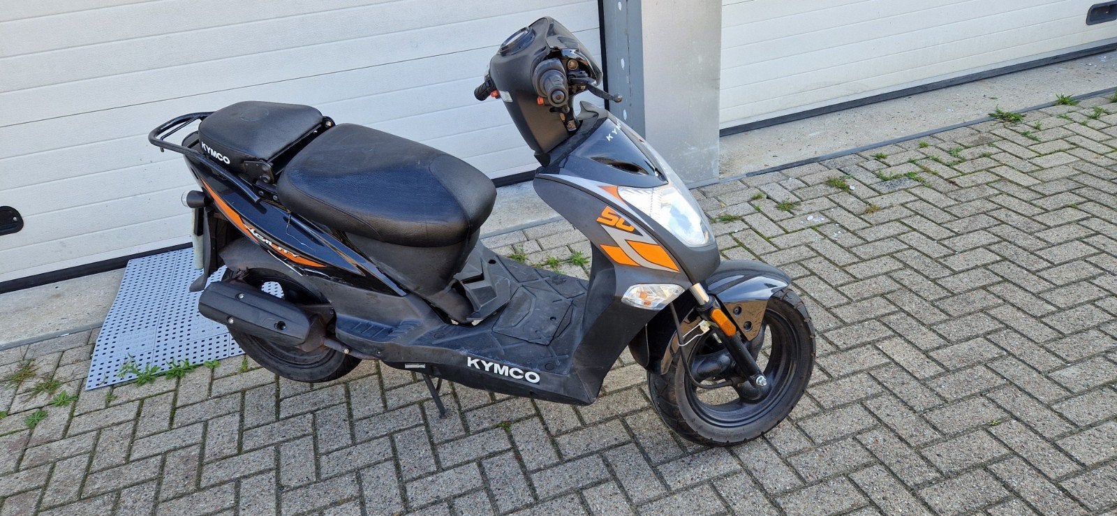 Kymco Agility 50cc Scooter - Zwart 2019, 0 versnellingen, 50 cc, Maximaal 25 km/u, Ophalen