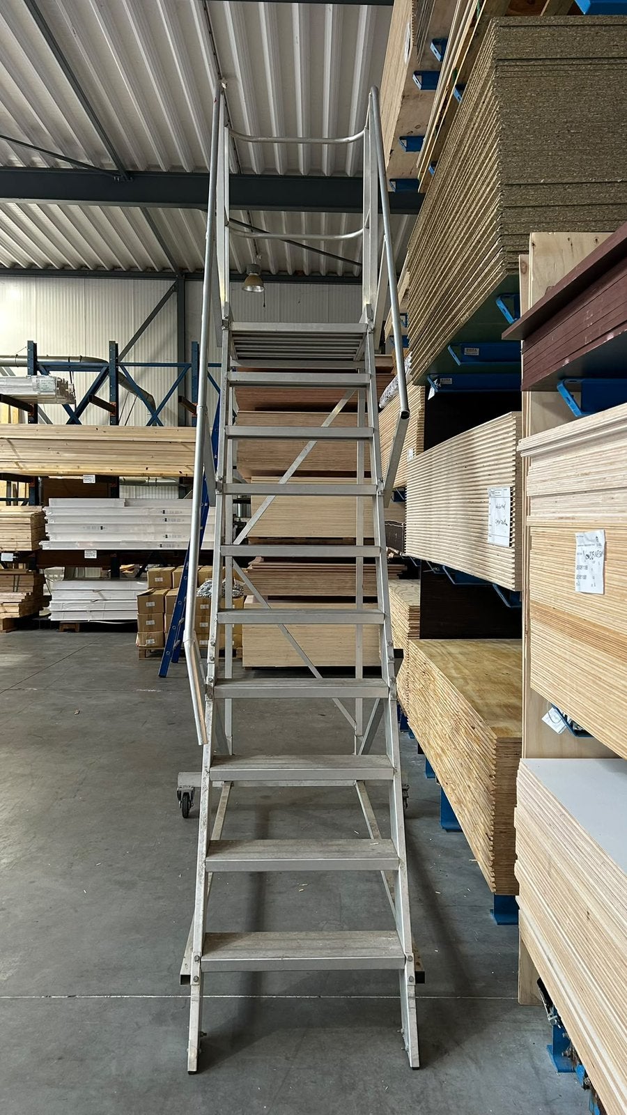 2x Professionele aluminium bordestrappen magazijntrap 240 cm, Ophalen, 2 tot 5 meter, Trap, Rolsteiger of Kamersteiger