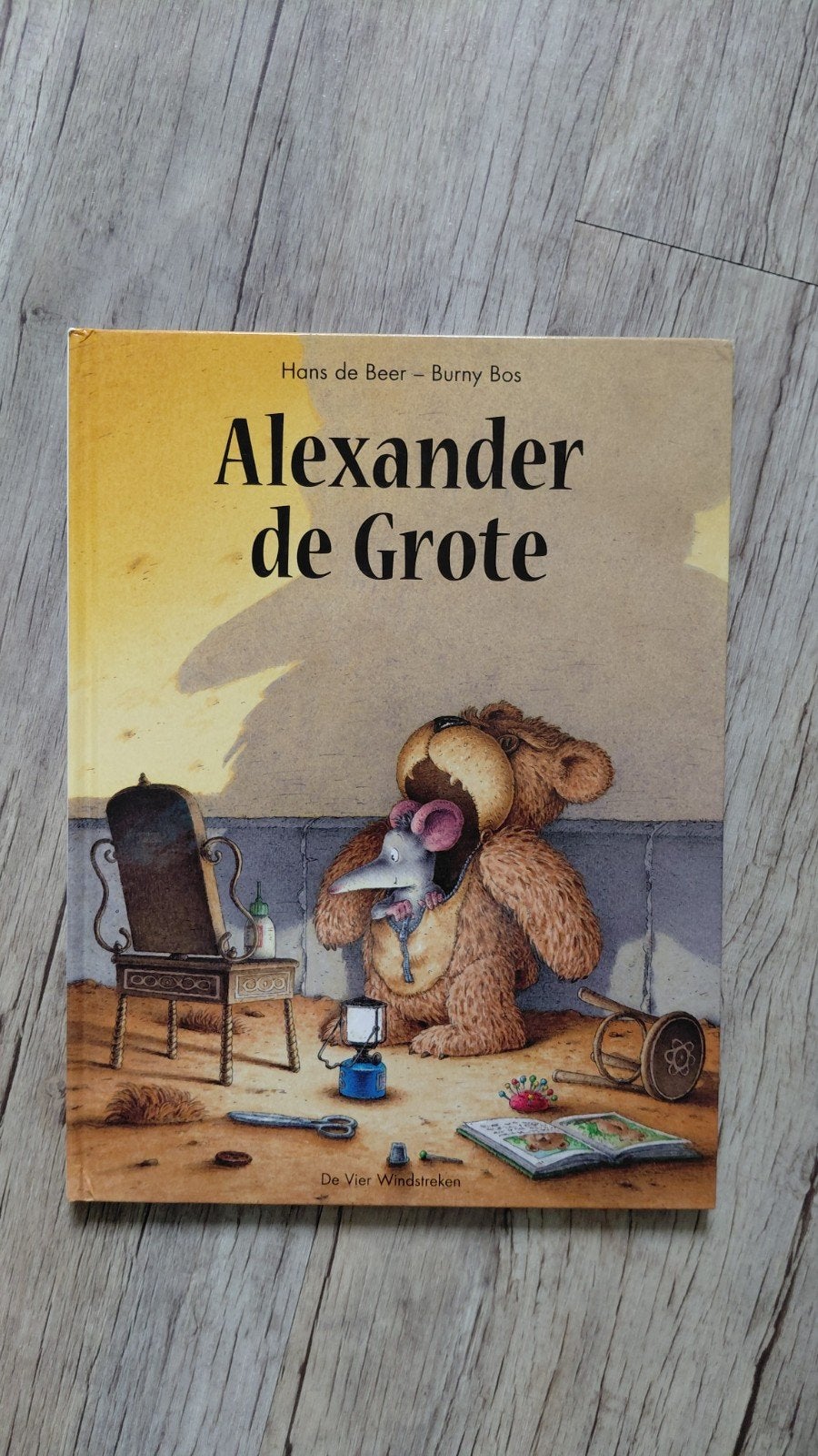 Alexander de Grote - Prentenboek Hans de Beer, Ophalen of Verzenden, Gelezen, Hans de Beer, Prentenboek