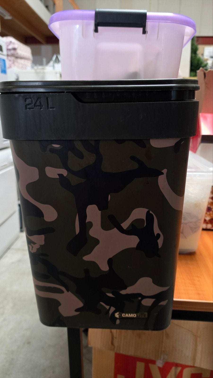 Fox Camo emmer, Ophalen, Kunststof, Nuservice, Marconistraat 8