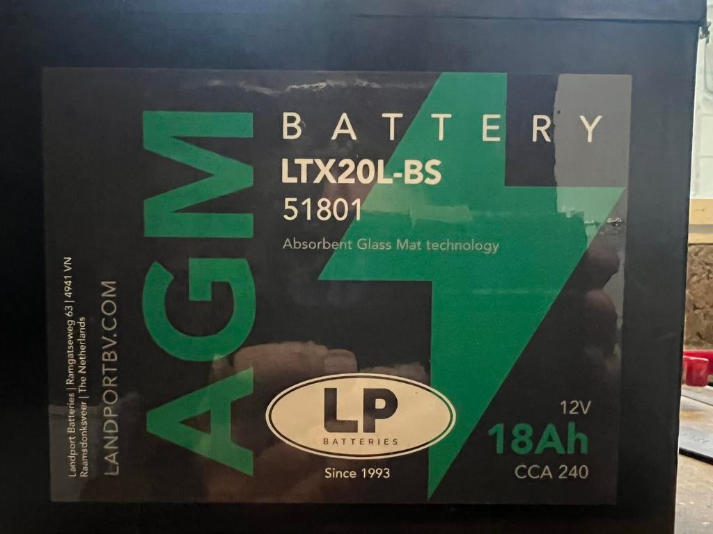 Motor accu te koop nieuw lxbxh =175x86x155mm, Ophalen of Verzenden, Nieuw