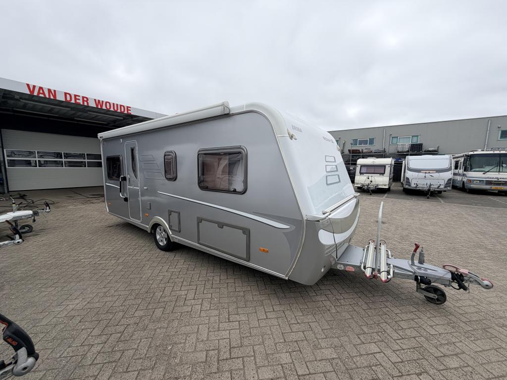 Eriba Hymer Nova 540 Enkele bedden Mover., Caravans en Kamperen, Rondzit, Luifel, Bedrijf, 5 tot 6 meter