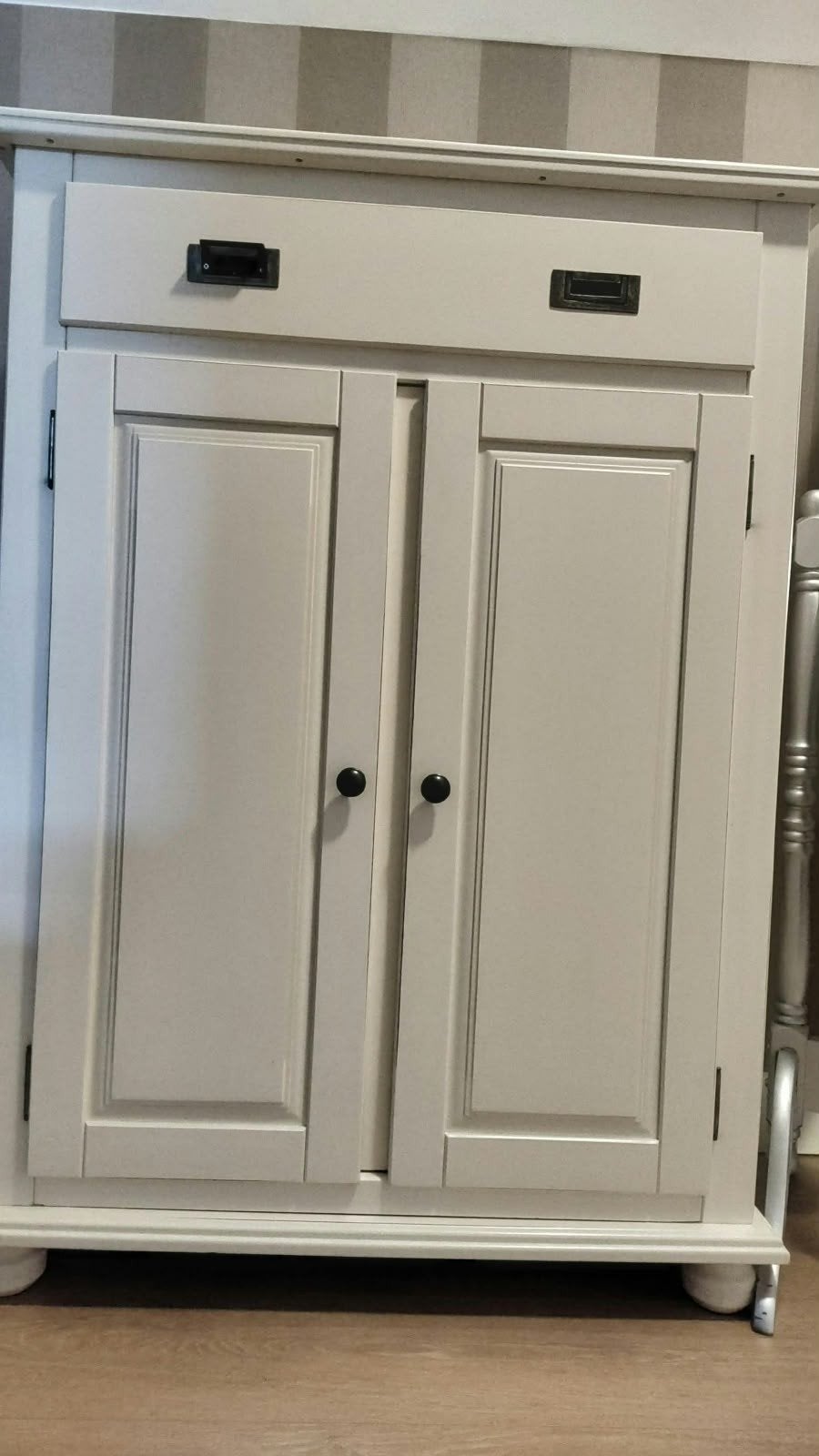 Witte houten meidenkast / tv-kast, Huis en Inrichting, Gebruikt, 100 tot 150 cm, 25 tot 50 cm, Overige houtsoorten