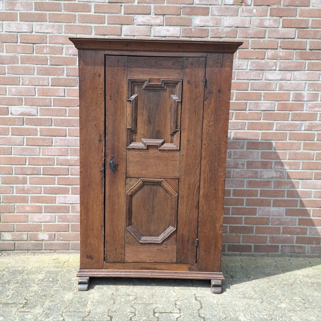 Antieke eikenhouten boerenkast of spinde uit de 18e eeuw, Ophalen