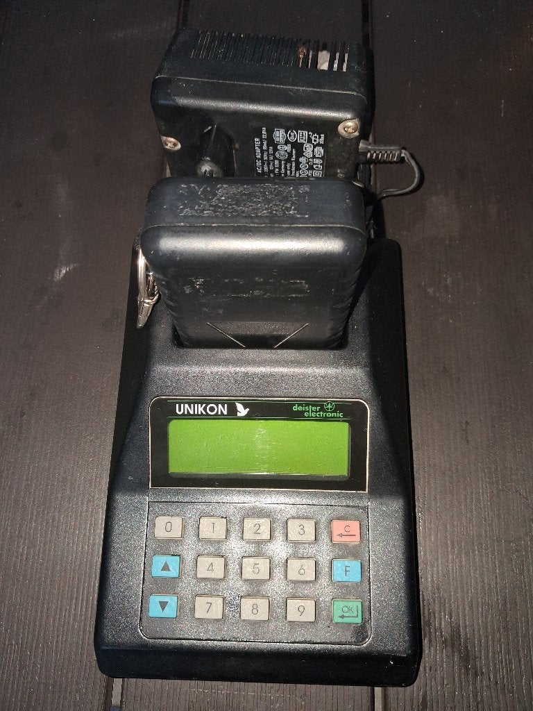 Duivenklok, Geslacht onbekend, Postduif