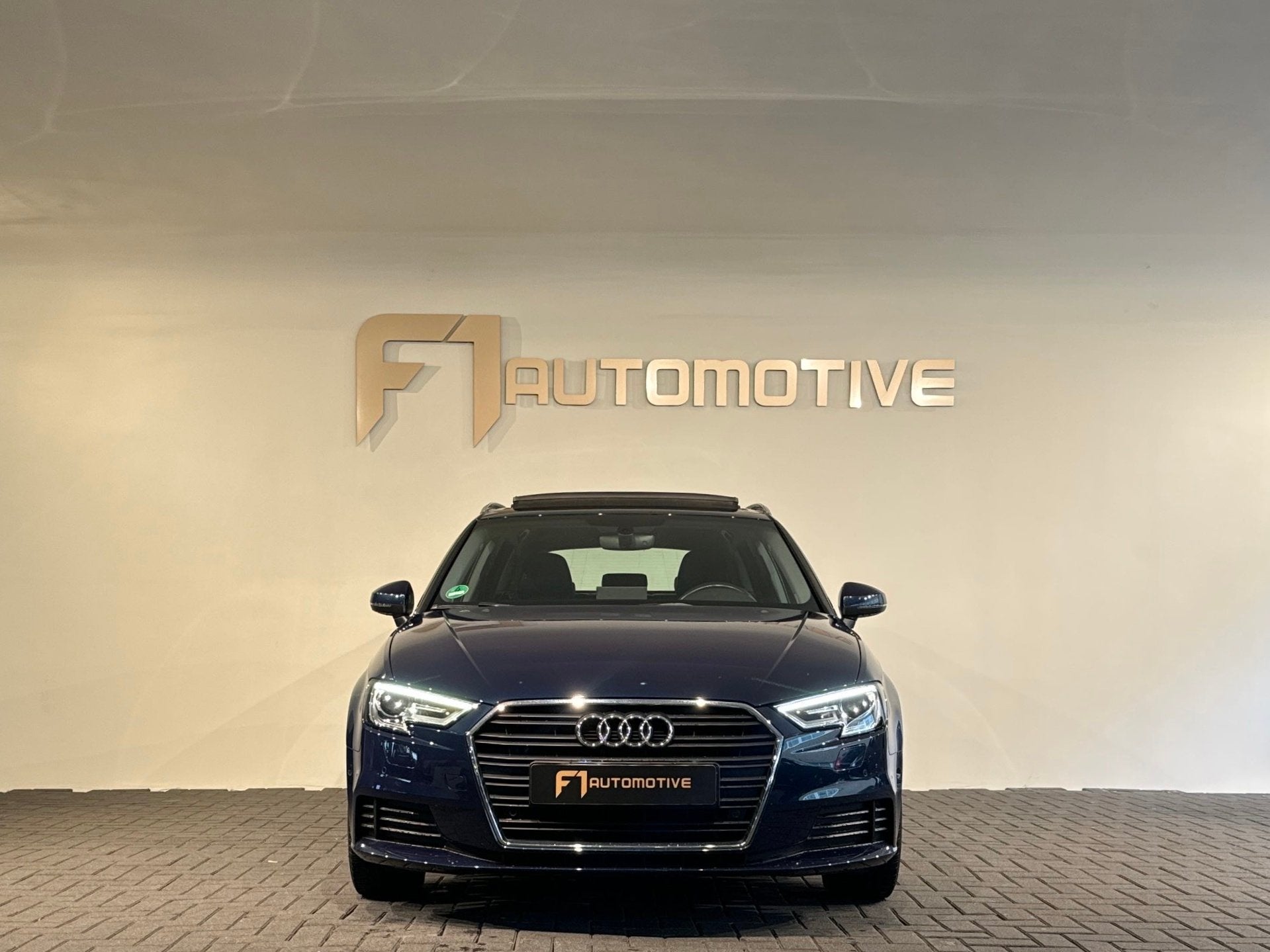 Audi A3 SPORTBACK 1.5 TFSI CoD Pro Line Pano|Stoelverwarming, Auto's, Bi-Xenon koplampen, Euro 6, 4 cilinders, 150 pk