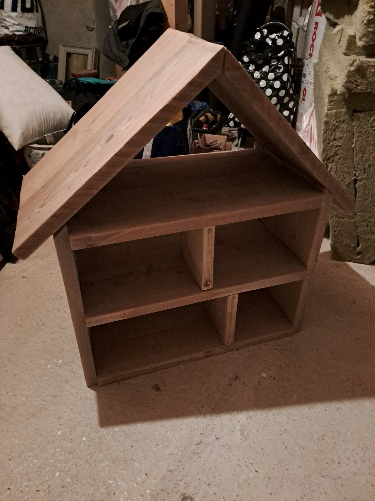 Poppenhuis van steigerhout  Sint tip, Ophalen, Poppenhuis
