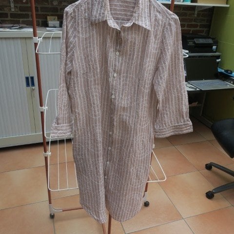 Kleedje nieuw lichtbruin linnen Camicetta Snob mt 40 (it 44), Kleding | Dames, Maat 38/40 (M), Camicetta Snob, Bruin, Nieuw