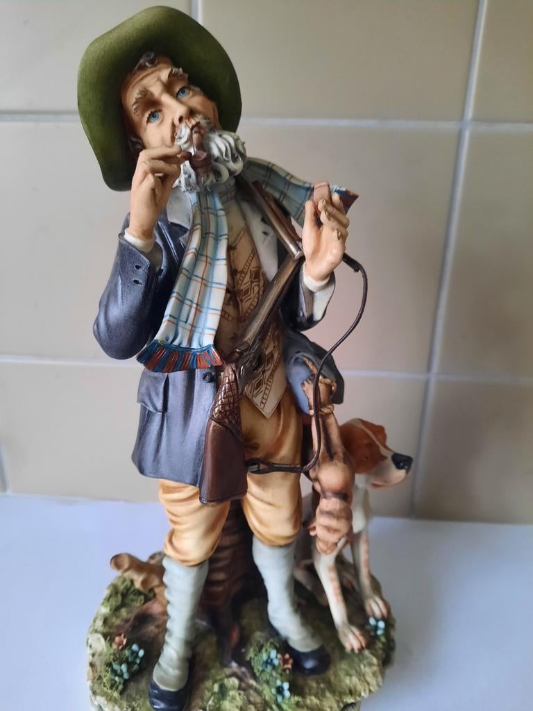 Capodimonte beeld jager, Ophalen, Gebruikt, Beeldje of Buste