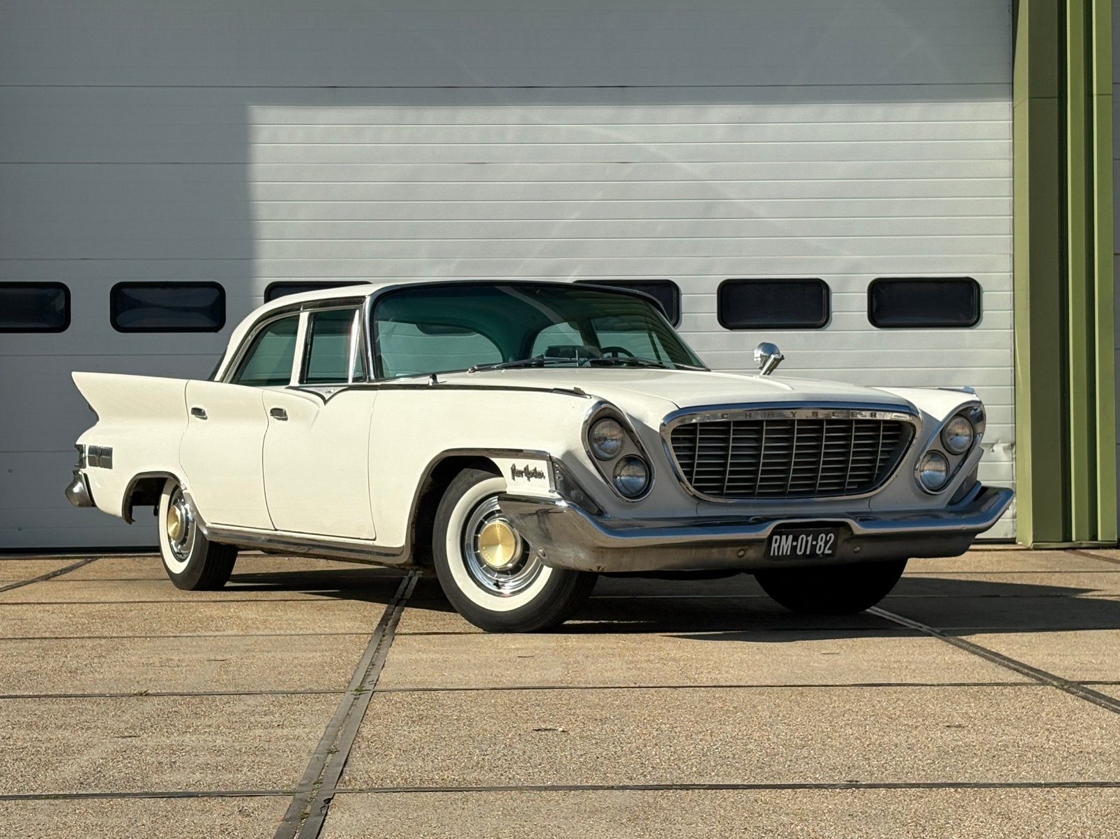 Chrysler NewYorker | 1961 | 413 V8 | NL kent. |, Auto's, Chrysler, Automaat, Achterwielaandrijving, 8 cilinders, Wit