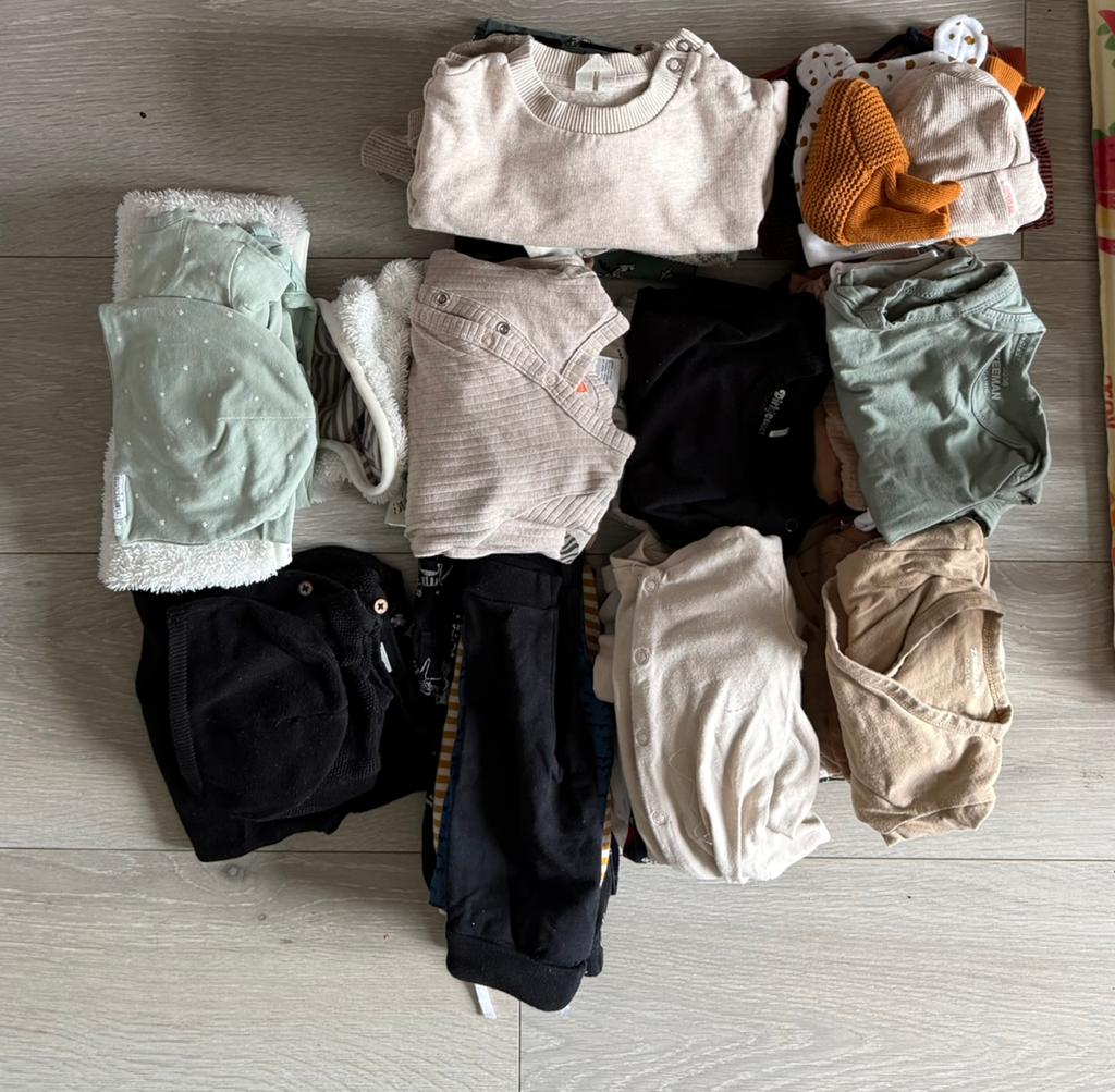 Babykleding pakket maat 50/56 + luiers – ±50 stuks, Ophalen of Verzenden, Zo goed als nieuw, Maat 50