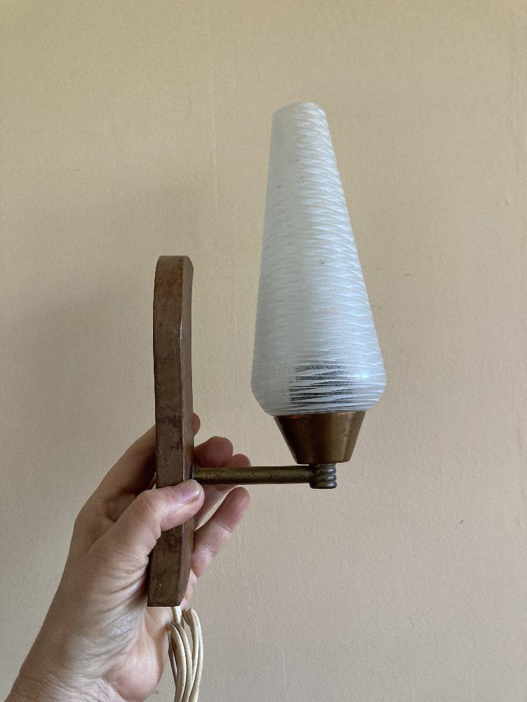 Vintage Deens Mid Century Modern wandlampje, Huis en Inrichting, Lampen | Wandlampen, Ophalen of Verzenden, Gebruikt, Glas
