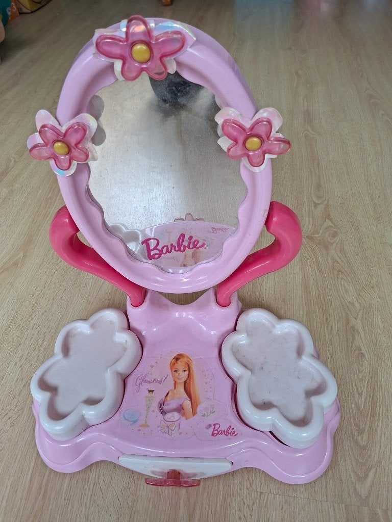 Barbie kaptafel, Ophalen of Verzenden, Gebruikt