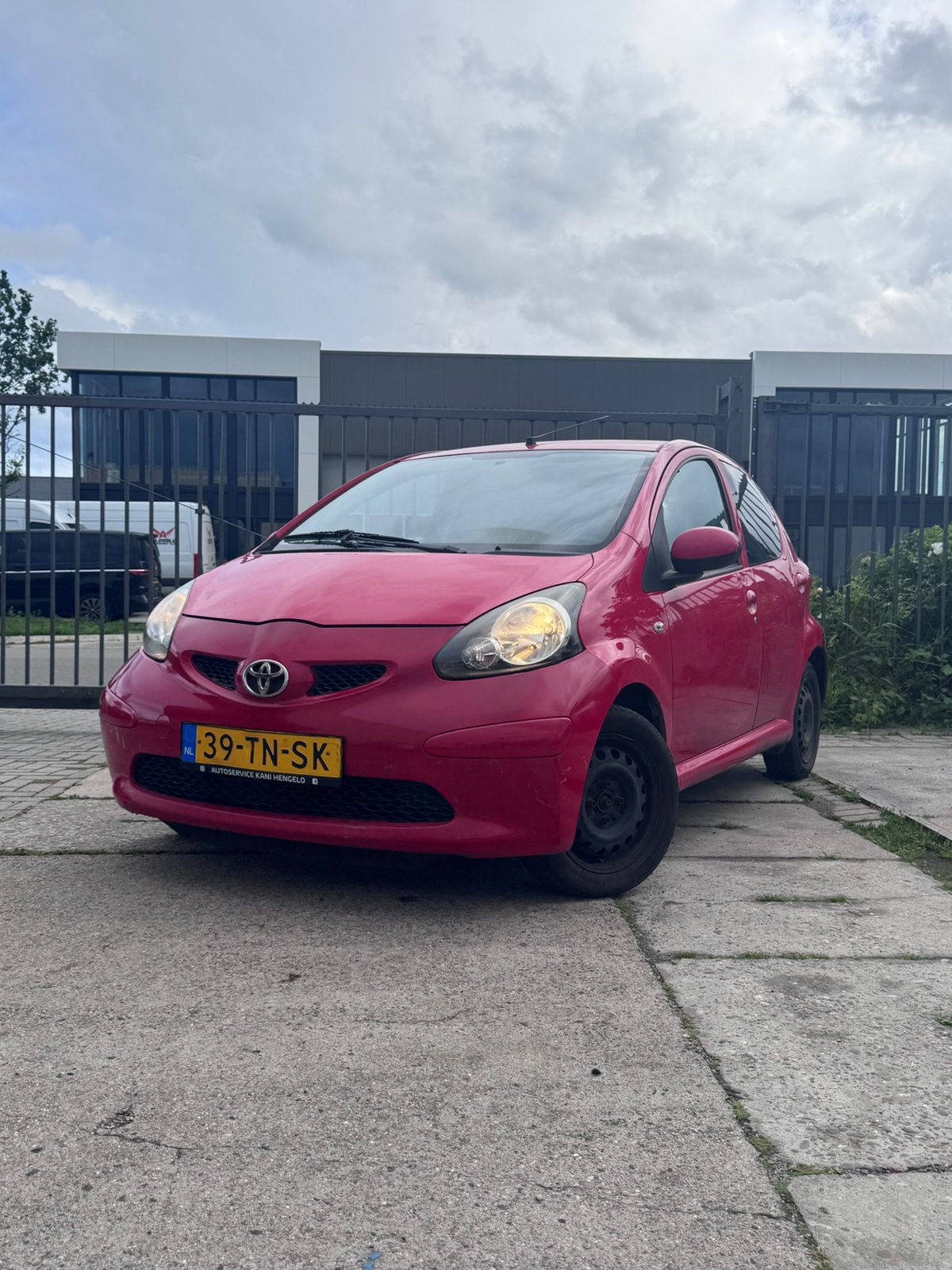 Toyota Aygo 1.0 12V Vvt-i AIRCO 5DRS 2006 Rood, Voorwielaandrijving, 4 stoelen, 68 pk, Origineel Nederlands