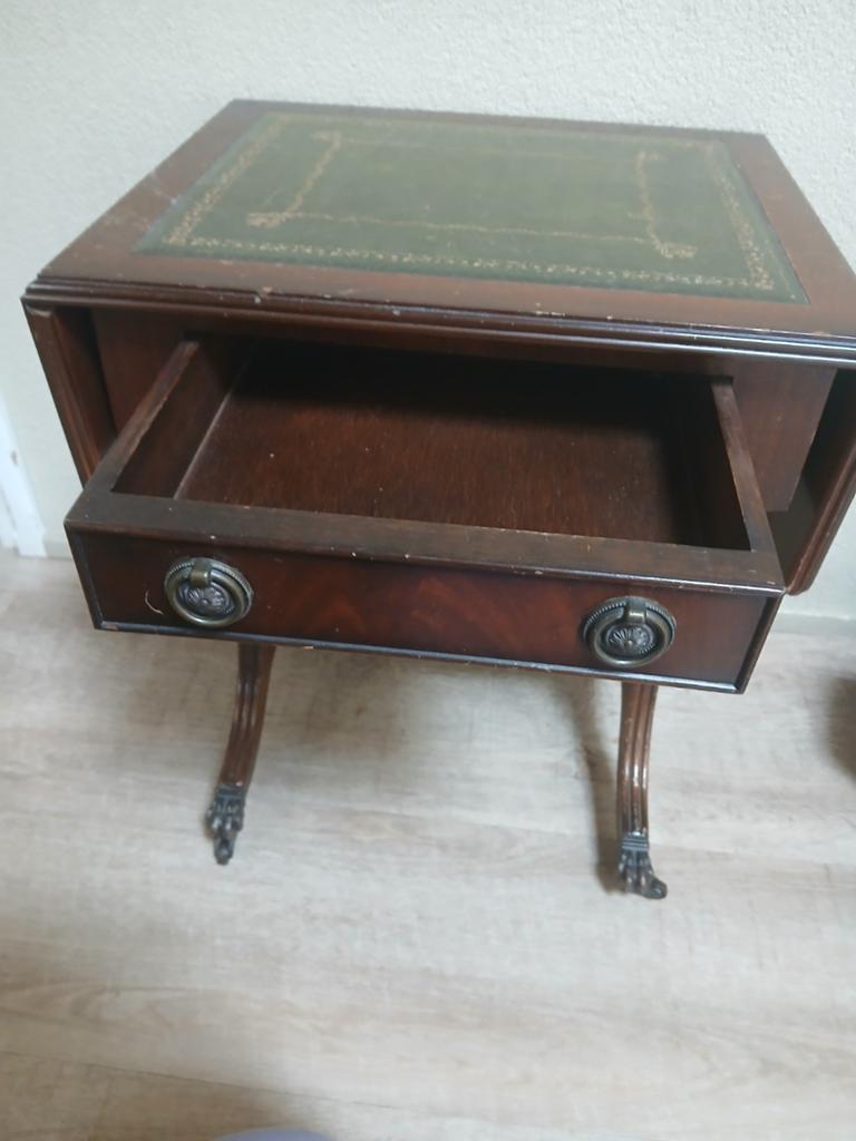 Antieke bijzettafel met lade en leren blad, Ophalen