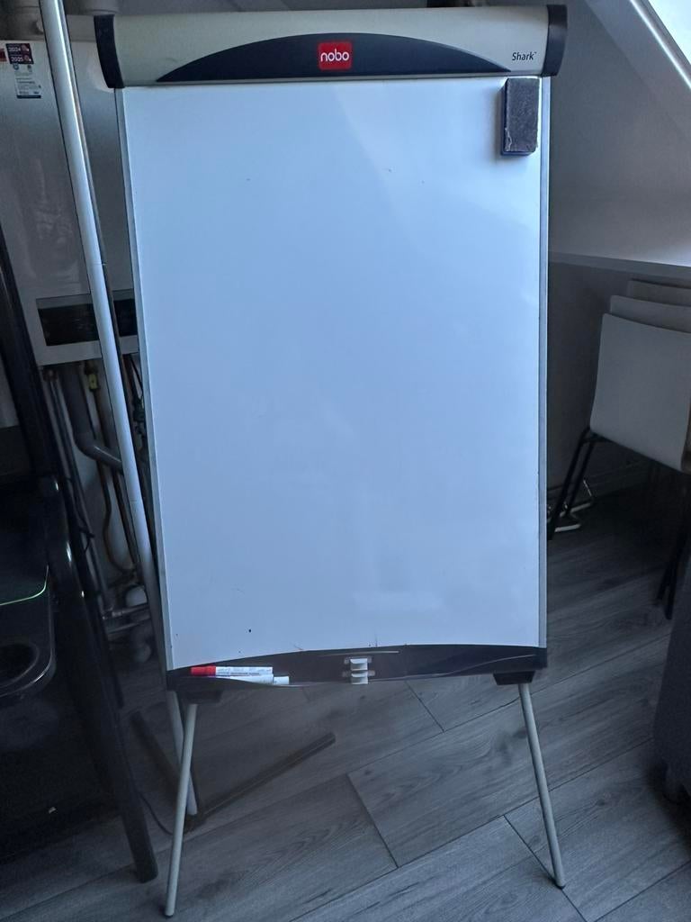 Whiteboard Nobo, Ophalen, Zo goed als nieuw
