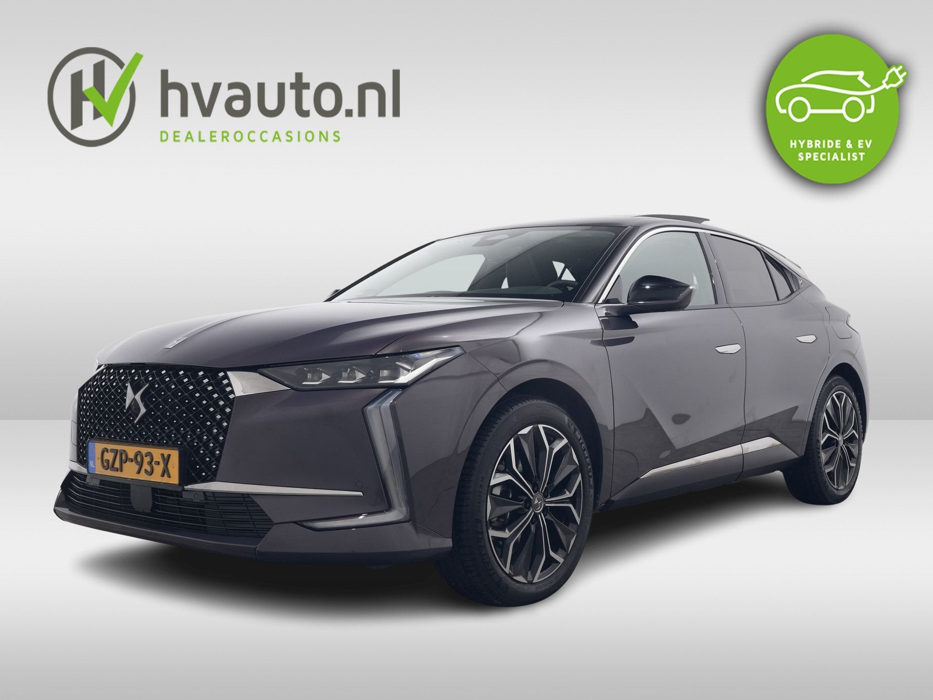 DS DS 4 1.6 PHEV 225PK ANTOINE DE SAINT EXUPÉRY AUT8 | Pano, Auto's, Dealer onderhouden, Gebruikt, 4 cilinders, Bedrijf