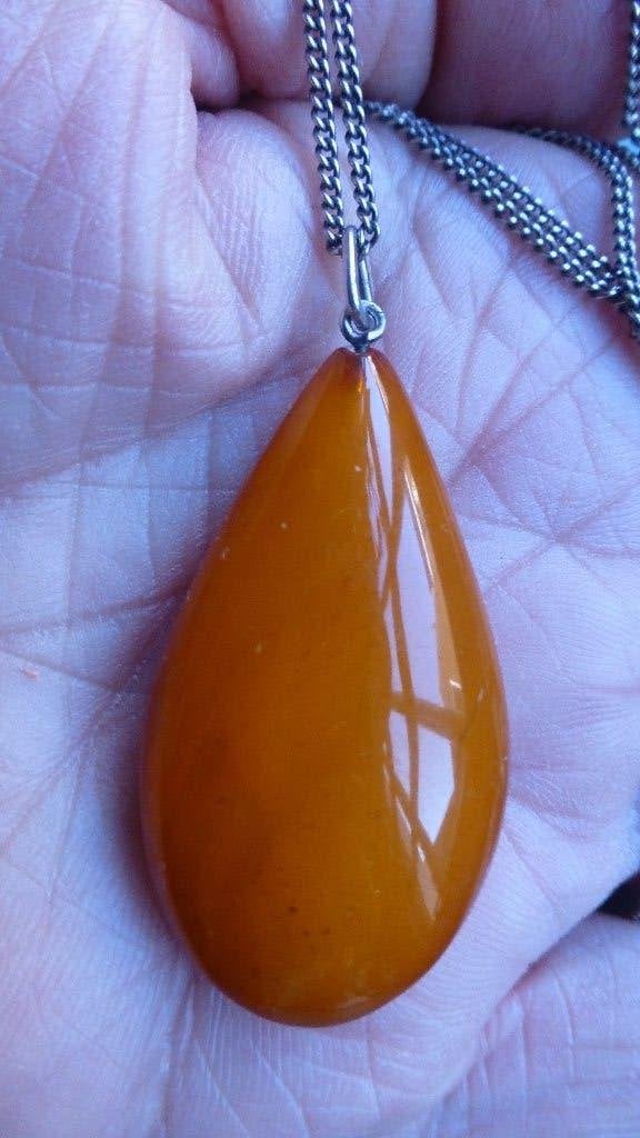 Antieke Hanger BARNSTEEN aan lang Zilveren Collier, Verzenden, Zilver, Hanger, Met edelsteen