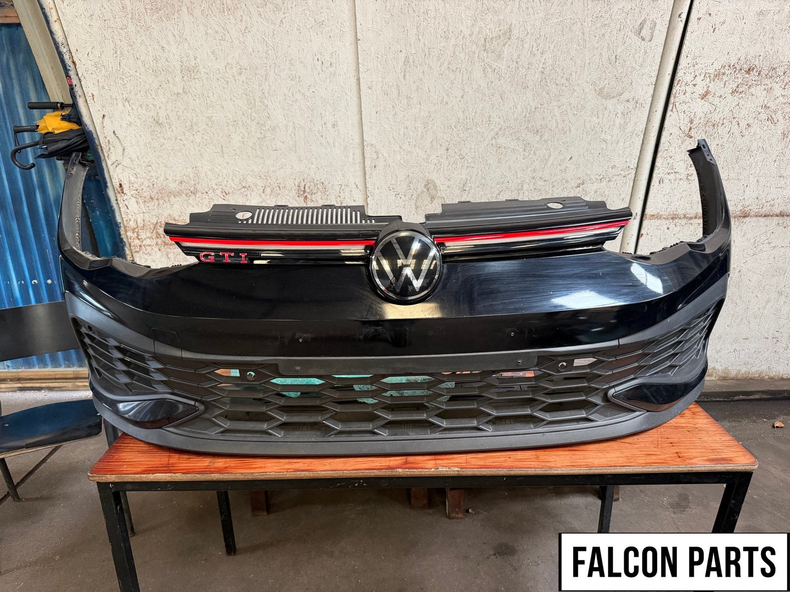 Volkswagen Golf 8 GTI Clubsport voorbumper compleet, Gebruikt, Ophalen of Verzenden, Bumper, Volkswagen