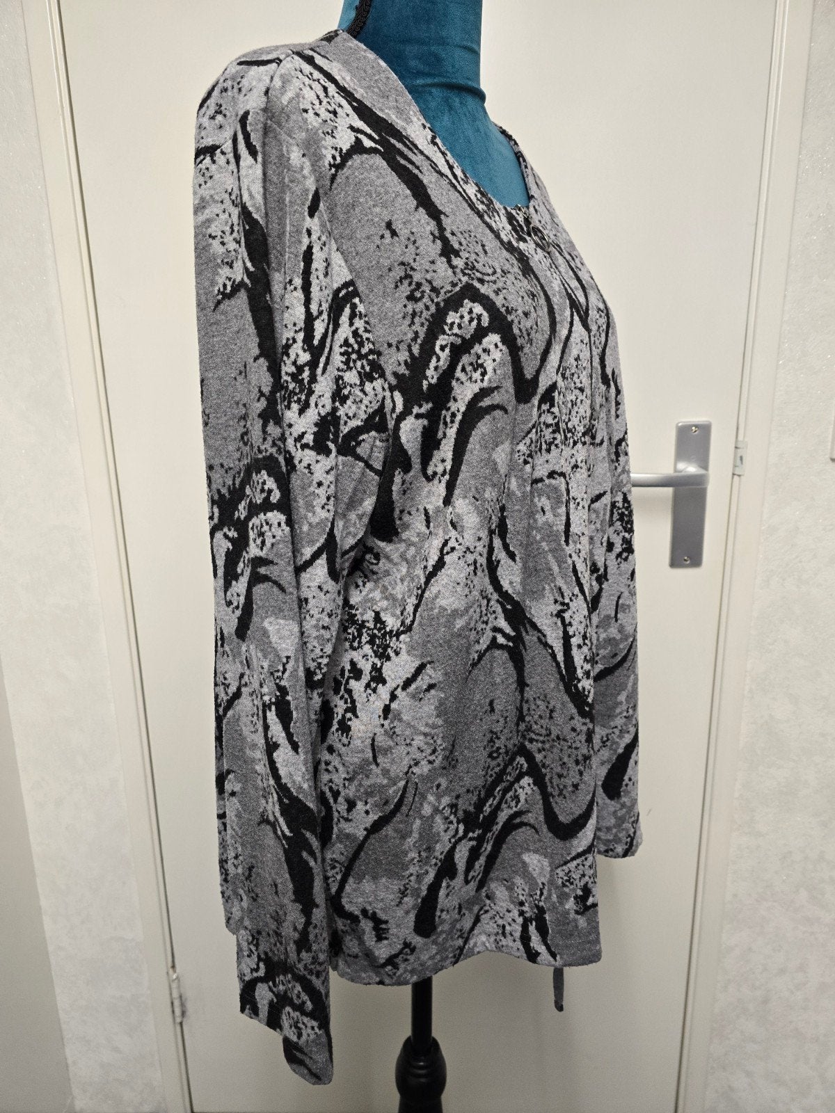 Grijs vest van Rabe, Kleding | Dames, Ophalen of Verzenden, Zo goed als nieuw, Grijs, Trui of Vest
