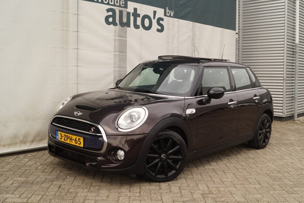 MINI Cooper 2.0d 170pk Automaat Cooper SD Chili -PANO-NAVI-, Auto's, Mini, Dealer onderhouden, 4 cilinders, Bruin, Origineel Nederlands