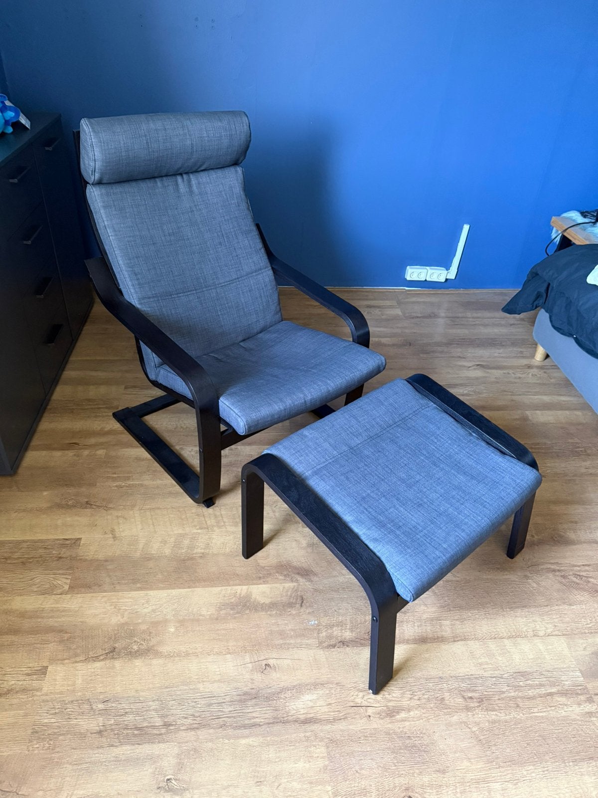 Ikea poäng fauteuil en voetenbank, Huis en Inrichting, Ophalen, Zwart, Nieuw, Eén