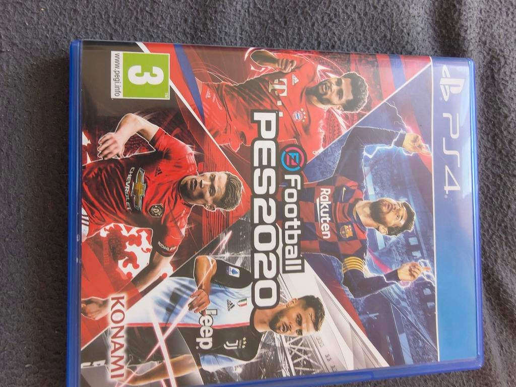 eFootball PES 2020 PS4 - Voetbalgame, Ophalen of Verzenden, Zo goed als nieuw, Eén computer, Sport