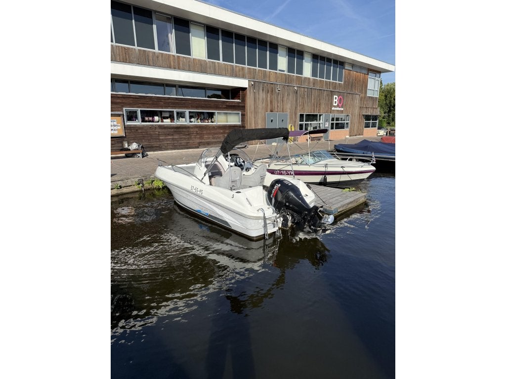Beneteau 550 Sundeck, Watersport en Boten, Vis- en Consoleboten, 70 pk of meer, Overige merken, Gebruikt, 5 m