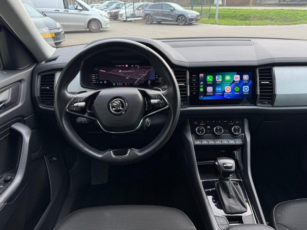 Skoda Kodiaq 1.5 TSI TOUR editie Alle verwarmings opties Zon, Automaat, 4 cilinders, 150 pk, 1481 kg