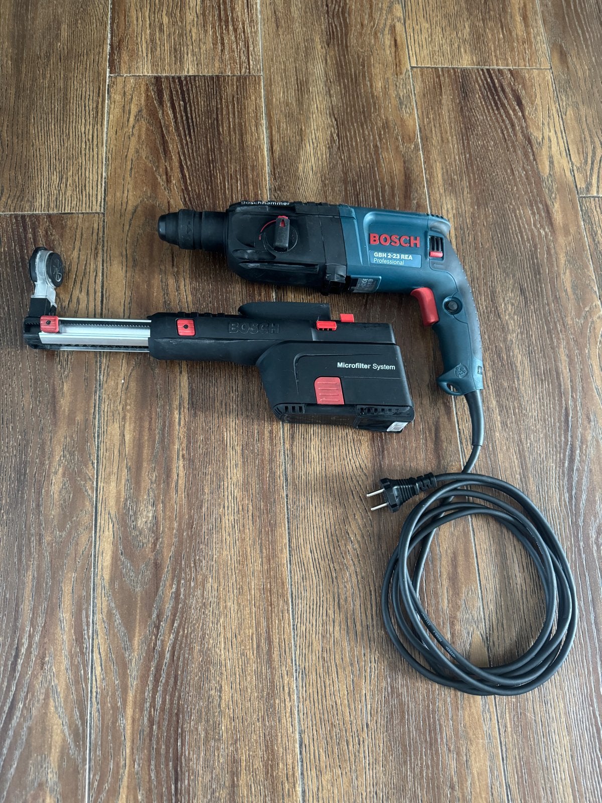 Bosch GBH 2-23 REA Boorhamer met stofafzuiging, Doe-het-zelf en Verbouw, Gereedschap | Boormachines, Boor- en/of Breekhamer, Ophalen of Verzenden
